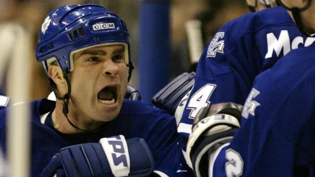 10 best hockey enforcers of all time